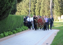 The participants of the Congress visited the graves of national leader Heydar Aliyev and the founder of Azerbaijan's national press Hasan bey Zardabi in the Alley of Honor. Baku, Azerbaijan, July 11, 2013