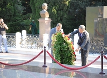 The participants of the Congress visited the graves of national leader Heydar Aliyev and the founder of Azerbaijan's national press Hasan bey Zardabi in the Alley of Honor. Baku, Azerbaijan, July 11, 2013