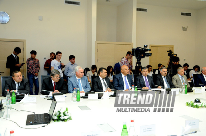 The first meeting of National Action Group to implement the concept of "Azerbaijan 2020: Vision of the future". Baku, Azerbaijan, Sep.10, 2013  