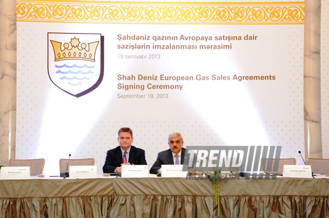 The consortium of Azerbaijani Shah Deniz gas and condensate field development signed contracts with the buyers of Azerbaijani gas in Europe. Baku, Azerbaijan, Sep.19, 2013