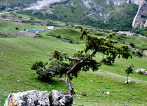 Qırız kəndi. Quba, Azərbaycan, 31 oktyabr 2013