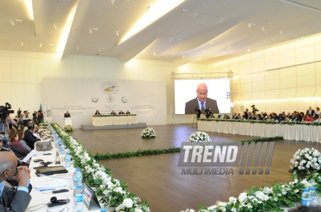 İSESCO-nun Uşaq məsələləri üzə məsul nazirlərinin "İslam dünyasında uşaqlar və urbanizasiya problemləri" adlı IV konfransı çərçivəsində Nazirlər Konfransı. Bakı, Azərbaycan, 11 noyabr 2013 