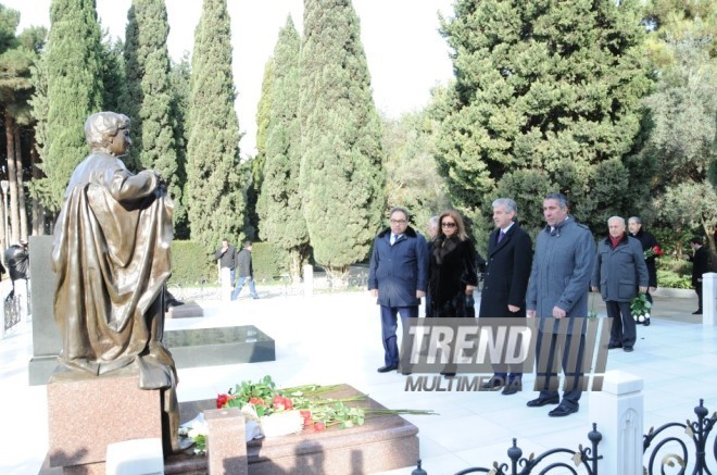 New Azerbaijan Party held a commemoration ceremony on 10th anniversary of the passing of Azerbaijani national leader Heydar Aliyev. Baku, Azerbaijan, Dec.11, 2013