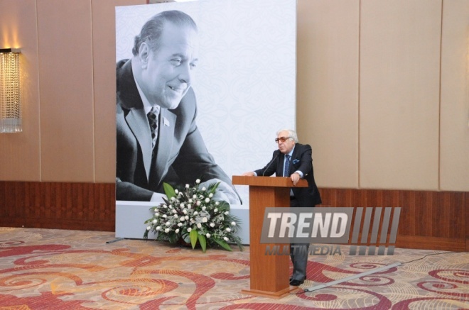 New Azerbaijan Party held a commemoration ceremony on 10th anniversary of the passing of Azerbaijani national leader Heydar Aliyev. Baku, Azerbaijan, Dec.11, 2013