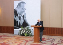 New Azerbaijan Party held a commemoration ceremony on 10th anniversary of the passing of Azerbaijani national leader Heydar Aliyev. Baku, Azerbaijan, Dec.11, 2013