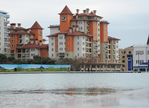 Dədə Qorqud parkı. Bakı, Azərbaycan, 13 dekabr 2013