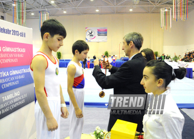 İdman gimnastikası, akrobatika və tamblinq üzrə birləşmiş Azərbaycan çempionatı. Bakı, Azərbaycan, 18 dekabr 2013