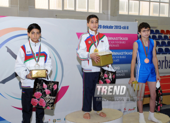 İdman gimnastikası, akrobatika və tamblinq üzrə birləşmiş Azərbaycan çempionatı başa çatıb. Bakı, Azərbaycan, 20 dekabr 2013