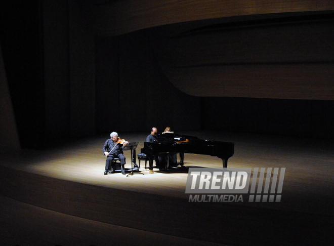 Concert of World-famous violinist Itzhak Perlman. Baku, Azerbaijan, Apr.28, 2014