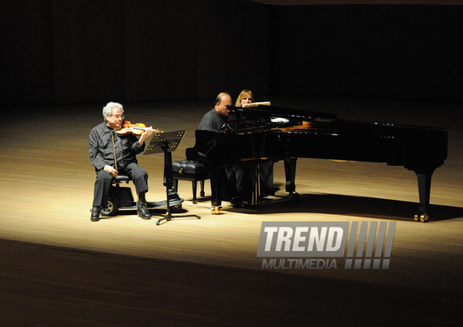 Concert of World-famous violinist Itzhak Perlman. Baku, Azerbaijan, Apr.28, 2014