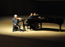 Concert of World-famous violinist Itzhak Perlman. Baku, Azerbaijan, Apr.28, 2014