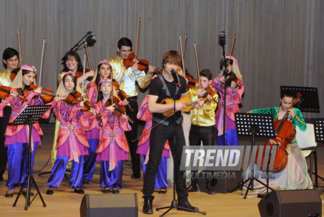 Concert of Alexander Rybak and students of the Gymnasium of Arts. Baku, Azerbaijan, May 15, 2014