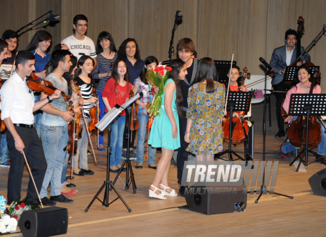 Concert of Alexander Rybak and students of the Gymnasium of Arts. Baku, Azerbaijan, May 15, 2014