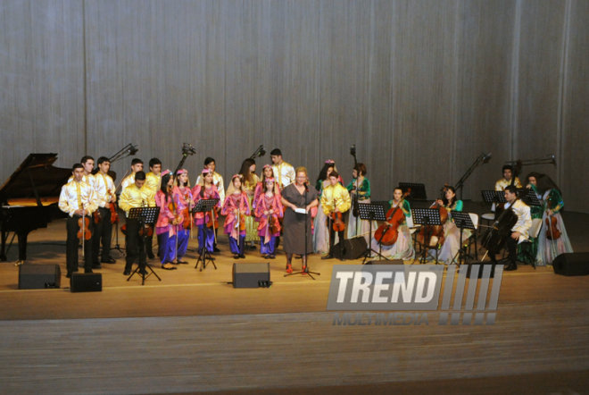 Concert of Alexander Rybak and students of the Gymnasium of Arts. Baku, Azerbaijan, May 15, 2014