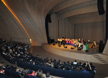 Concert of Alexander Rybak and students of the Gymnasium of Arts. Baku, Azerbaijan, May 15, 2014