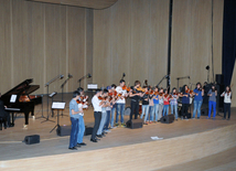 Concert of Alexander Rybak and students of the Gymnasium of Arts. Baku, Azerbaijan, May 15, 2014