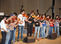 Concert of Alexander Rybak and students of the Gymnasium of Arts. Baku, Azerbaijan, May 15, 2014