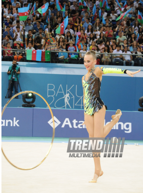 Azərbaycan gimnastı Jalə Piriyeva halqa ilə fərdi yarışda ikinci yeri tutub. Bakı, Azərbaycan, 15 iyun 2014