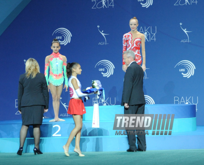 Azərbaycan gimnastı Jalə Piriyeva halqa ilə fərdi yarışda ikinci yeri tutub. Bakı, Azərbaycan, 15 iyun 2014