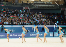 Azərbaycan yığması bədii gimnastika üzrə Avropa çempionatında qrup tapşırıqlarında ikinci yeri tutub. Bakı, Azərbaycan, 15 iyun 2014