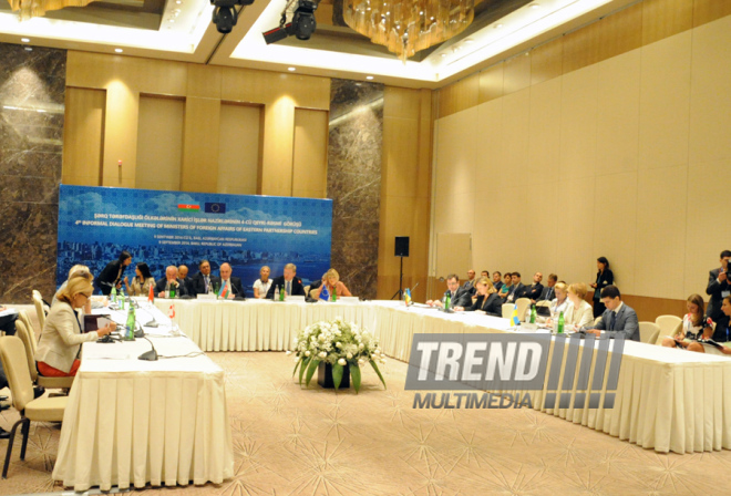 Bakıda Aİ-nin "Şərq tərəfdaşlığı" proqramının iştirakçısı olan ölkələrin XİN rəhbərlərinin qeyri-rəsmi görüşü keçirilib. Bakı, Azərbaycan, 09 sentyabr 2014