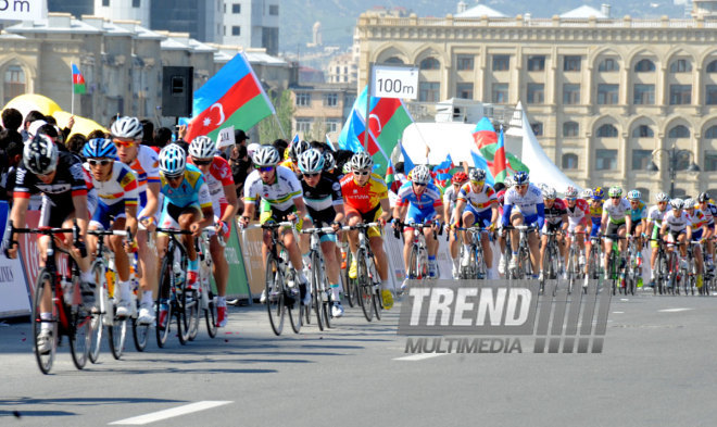 Azerbaijan celebrates National Flag Day on November 9. Baku, Azerbaijan. 2014  