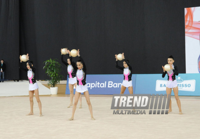 Bədii gimnastika üzrə Azərbaycan birinciliyi və Bakı çempionatı başa çatıb. Bakı, Azərbaycan, 12 dekabr 2014 