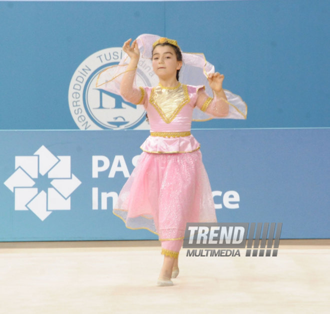 Bədii gimnastika üzrə Azərbaycan birinciliyi və Bakı çempionatı başa çatıb. Bakı, Azərbaycan, 12 dekabr 2014 