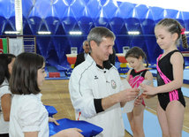 Kiçik yaşlı idmançılar arasında idman gimnastikası üzrə ilk turnir. Bakı, Azərbaycan, 19 dekabr 2014