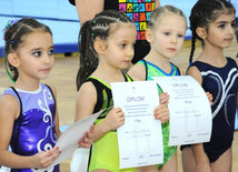 Kiçik yaşlı idmançılar arasında idman gimnastikası üzrə ilk turnir. Bakı, Azərbaycan, 19 dekabr 2014