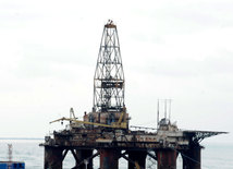 Азербайджанская нефтяная промышленность за свою более чем 150-летнюю историю прошла большой путь развития. Баку, Азербайджан, 24 января 2015 г.