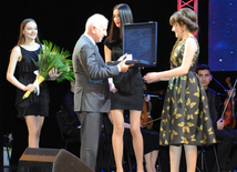 2 Fevral - Gənclər Günü münasibəti ilə istedadlı və yaradıcı gənclərin mükafatlandırılması mərasimi. Bakı, Azərbaycan, 02 fevral 2015 