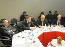 "Dəyirmi masa"da "Radikal islamın Cənubi Qafqaz ölkələrinin təhlükəsiz və sabit inkişafının saxlanmasına təhdidi"; "Sivilizasiyaların qarşıdurması: müasir geosiyasi proseslərin inkişafının mühüm amili kimi" və başqa məsələlər müzakirə olunub. Trend BİA, Bakı, Azərbaycan, 03 mart 2015 