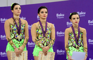 Qadınlar arasında akrobatika üzrə qrup yarışmalarında Azərbaycan komandası qızıl medal qazandı. Bakı, Azərbaycan, 05 mart 2015