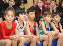 Bakı Gimnastika Məktəbində batutda tullanma üzrə ilk yarışlar. Azərbaycan, 16 mart 2015