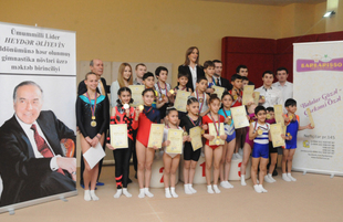 Bakı Gimnastika Məktəbində batutda tullanma üzrə ilk yarışlar. Azərbaycan, 16 mart 2015 