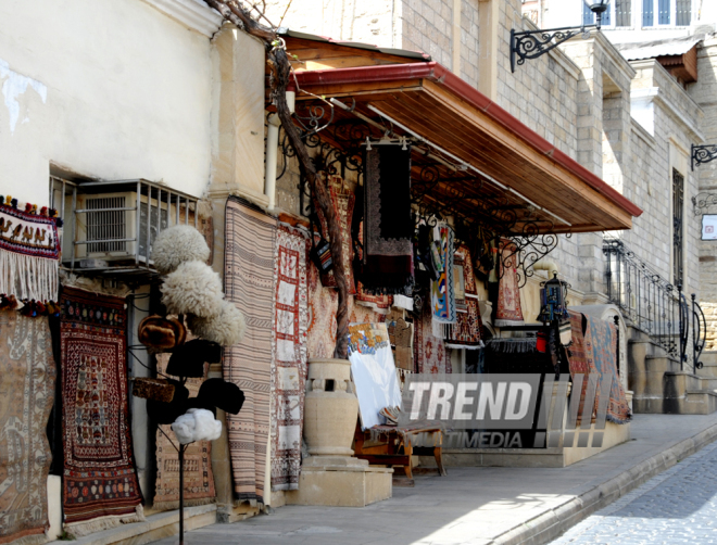 İçəri Şəhərdə gəzinti. Bakı, Azərbaycan, 01 may 2015