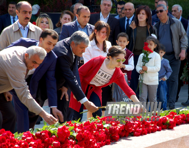 Azerbaijan’s public marks 92nd anniversary of birth of national leader Heydar Aliyev. Baku, Azerbaijan, May 10, 2015

