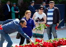 Azerbaijan’s public marks 92nd anniversary of birth of national leader Heydar Aliyev. Baku, Azerbaijan, May 10, 2015