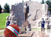 Azerbaijan’s public marks 92nd anniversary of birth of national leader Heydar Aliyev. Baku, Azerbaijan, May 10, 2015