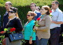 Azerbaijan’s public marks 92nd anniversary of birth of national leader Heydar Aliyev. Baku, Azerbaijan, May 10, 2015