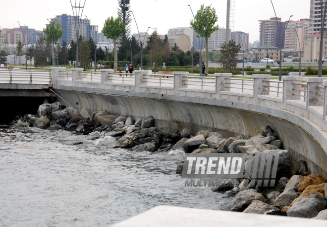 Bakı Ağ Şəhər bulvarı. Azərbaycan, 18 may 2015