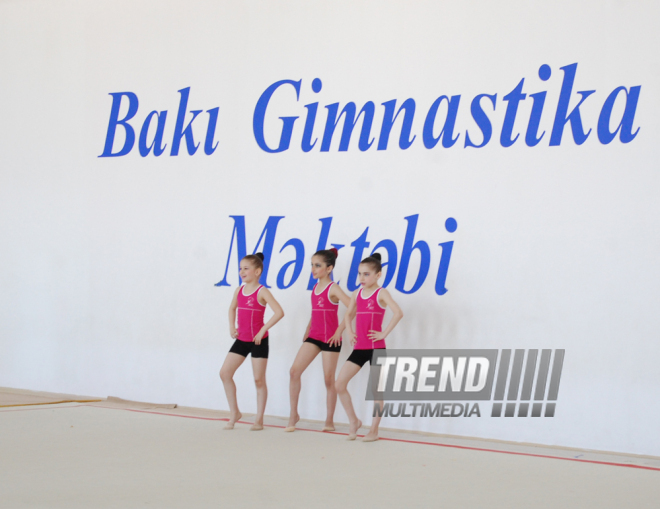 Bakı Gimnastika Məktəbində bədii gimnastika üzrə festival yarışları. Azərbaycan, 19 may 2015