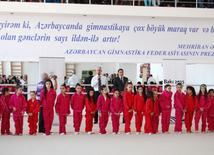 Bakı Gimnastika Məktəbində bədii gimnastika üzrə festival yarışları. Azərbaycan, 19 may 2015