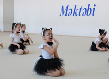 Bakı Gimnastika Məktəbində bədii gimnastika üzrə festival yarışları. Azərbaycan, 19 may 2015