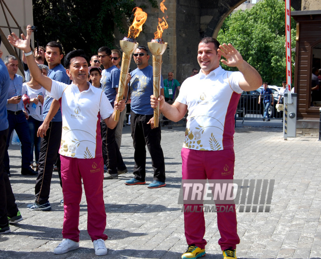 Birinci Avropa Oyunları məşəli İçərişəhər estafetində. Bakı, Azərbaycan, 09 iyun 2015