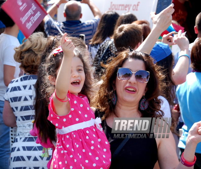 Birinci Avropa Oyunları məşəli İçərişəhər estafetində. Bakı, Azərbaycan, 09 iyun 2015