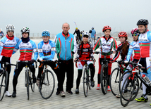 Baku hosts cycling race under “Our Flag – Source of Our Proud!” motto. Azerbaijan, Nov.02, 2015 