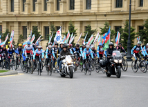 Baku hosts cycling race under “Our Flag – Source of Our Proud!” motto. Azerbaijan, Nov.02, 2015 