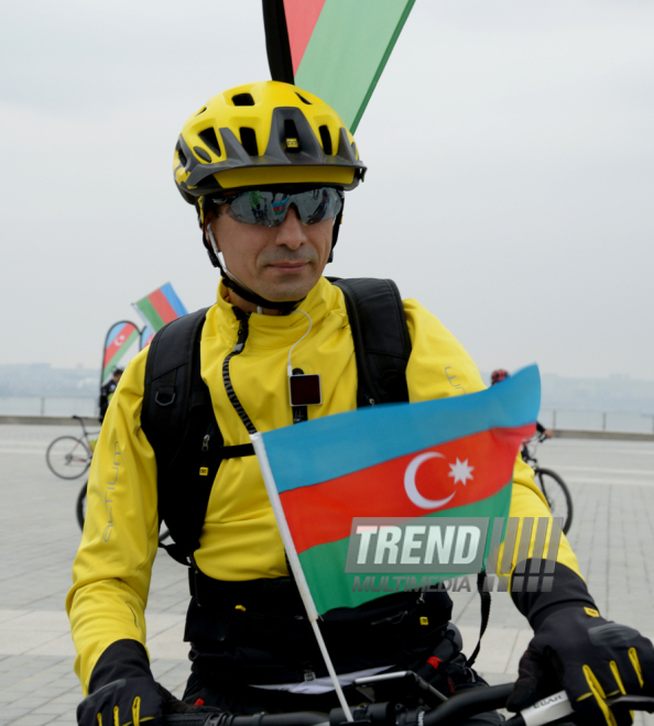 Baku hosts cycling race under “Our Flag – Source of Our Proud!” motto. Azerbaijan, Nov.02, 2015 